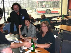 De izquierda a derecha: Dr. Ricardo Abrate, Prof. Dra. Christine Fränkel, Dra. María del Carmen Attene.